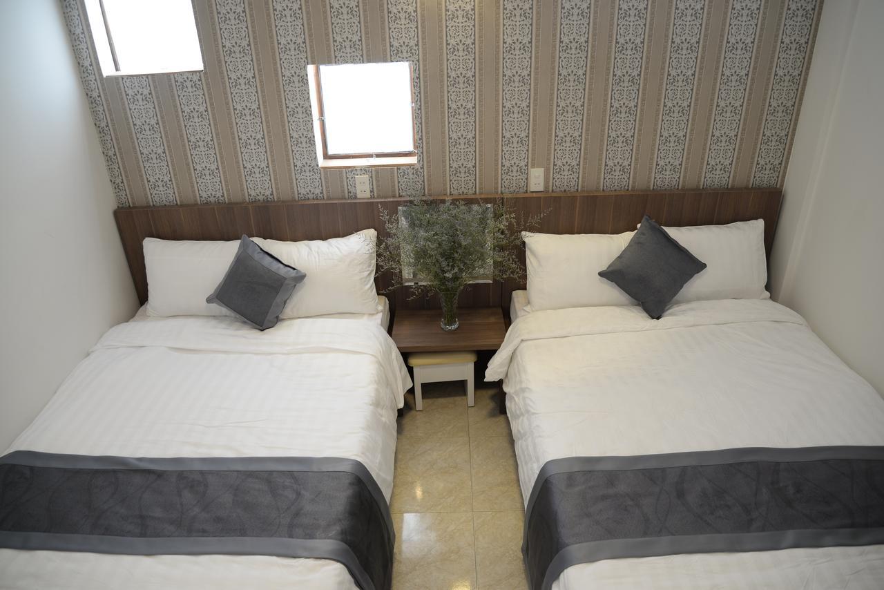 Amis Hotel Dalat Bagian luar foto